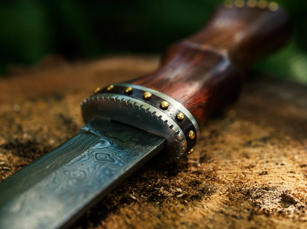 Damascus Steel And Rosewood Hunting Knife -VG 60 - Image 3