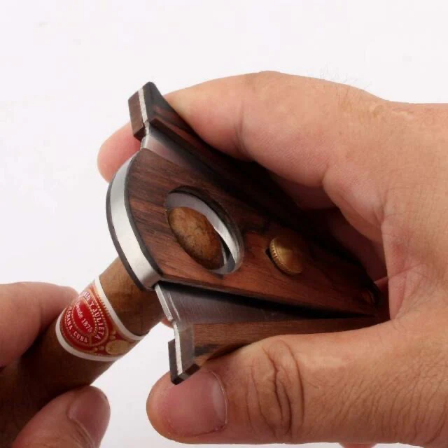 “Guys Night Out” Cigar Gift Box - Image 4