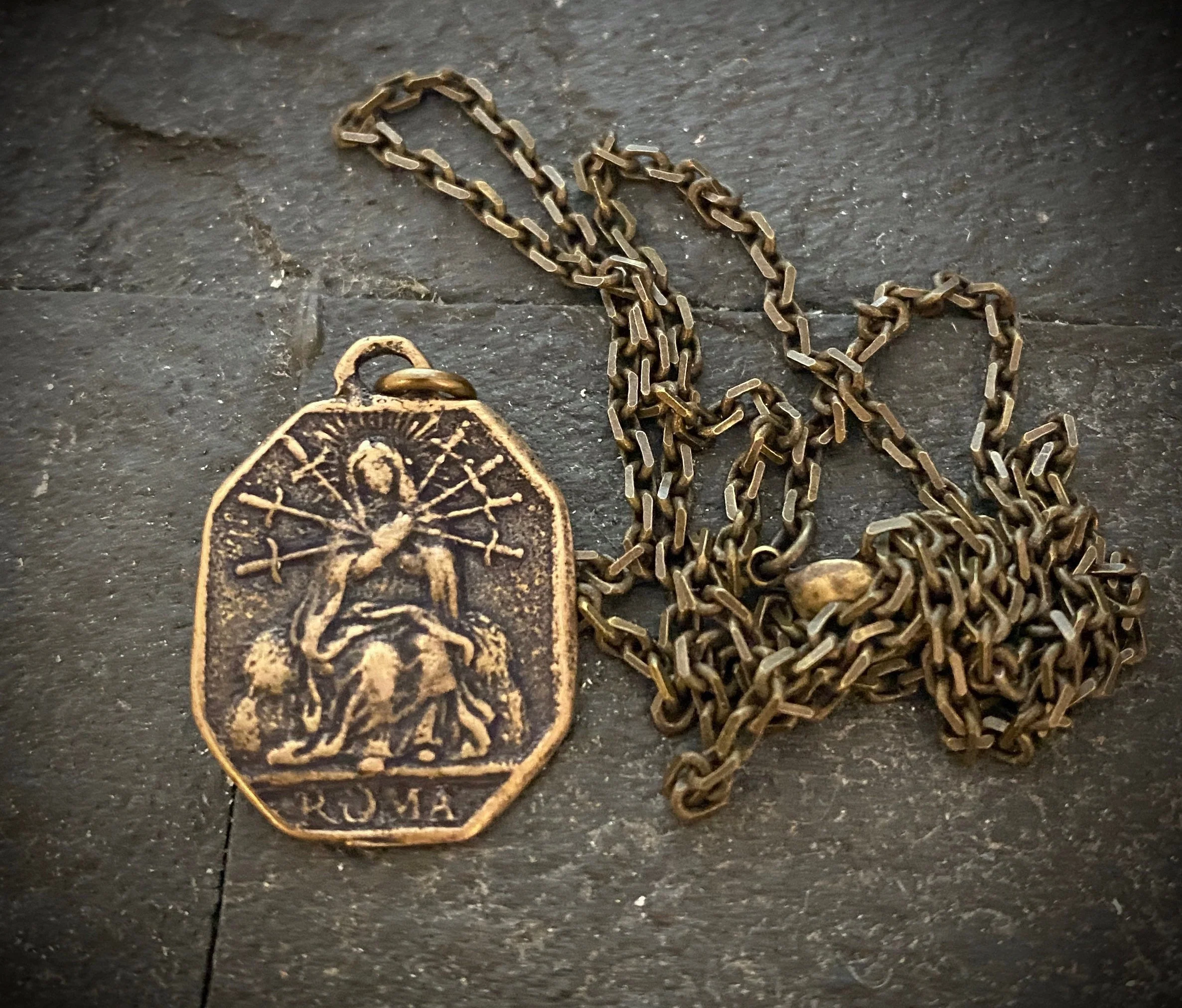Men's Crucifix Necklace, Mary of 7 Sorrows, Antiqued Brass Bronze Unisex Religious Jewelry, 20 or 24 Inch Chain, BR-027 - Image 2