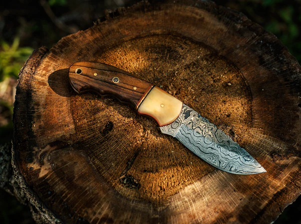 Walnut Fixed Blade- VG22 - Image 2